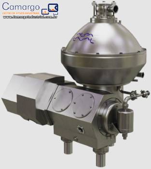 Centrifuga sepadora bactofuga clarificadora com descarga Alfa Laval