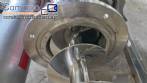 Silo de transferncia com rosca helicoidal transportadora inclinada em inox Maqinox