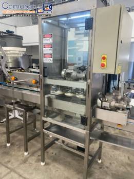 Linha para envase de l�quidos, �leos e pastosos Innovar