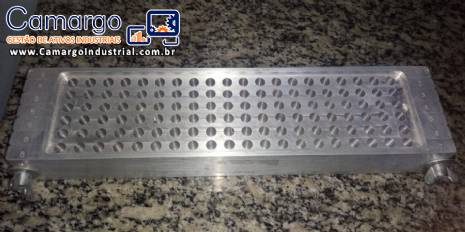 Linha manual para fabrica��o de batom Alki M�quinas