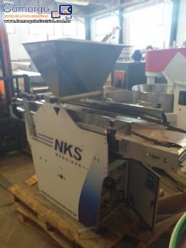 Dosadora de 10 bicos NKS Dosadora de 10 bicos NKS