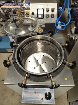 Autoclave vertical Quimis 75 litros Autoclave vertical Quimis 75 litros
