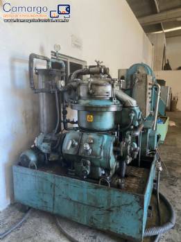 Centrífuga separadora industrial Alfa Laval Centrífuga separadora industrial Alfa Laval