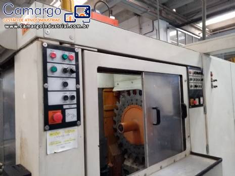 Centro de usinagem Thyssen Hueller Centro de usinagem Thyssen Hueller