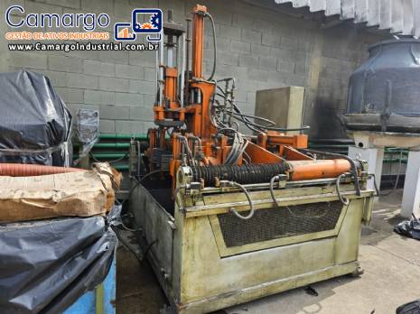 Coquilhadeira para latão 100 kg de pressão Calende máquinas Coquilhadeira para latão 100 kg de pressão Calende máquinas