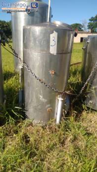 Tanque de armazenamento inox 750 L Tanque de armazenamento inox 750 L